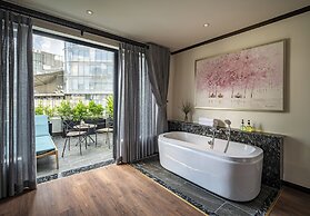Amanaki Saigon Boutique Hotel