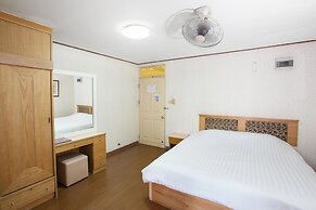 The Aiyapura Bangkok