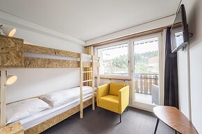 Arena Lodge