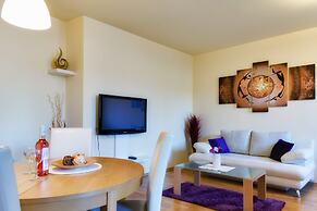 Trendy Deluxe Apartments