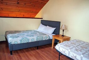 Sequoia Riverfront Cabins