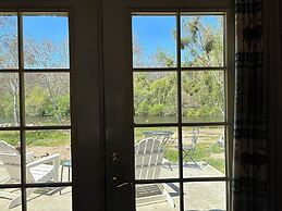 Sequoia Riverfront Cabins