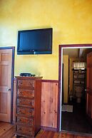 Sequoia Riverfront Cabins