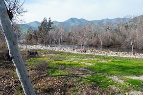 Sequoia Riverfront Cabins
