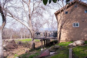 Sequoia Riverfront Cabins