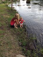 Sequoia Riverfront Cabins
