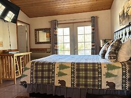 Sequoia Riverfront Cabins