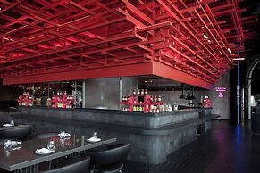 W Abu Dhabi - Yas Island