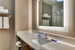 Holiday Inn Express Hotel & Suites Columbus-Fort Benning by IHG
