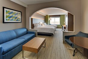 Holiday Inn Express Hotel & Suites Columbus-Fort Benning by IHG