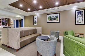 Holiday Inn Express Hotel & Suites Columbus-Fort Benning by IHG