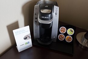 Holiday Inn Express & Suites Seattle North - Lynnwood by IHG