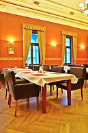 Hotel Zlaty Lev Zatec