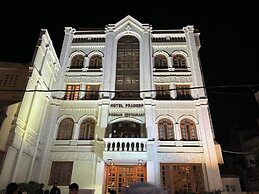Hotel Pradeep