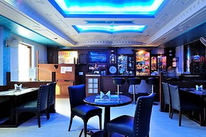 Hotel Maharaja Residency