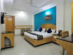 Hotel Maharaja Residency