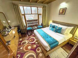 Bravia Hotel Manali Inn