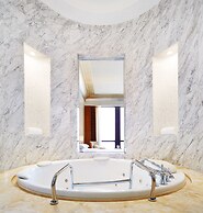 Sheraton Jinan Hotel