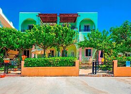 Haraki Mare Studios & Apartments