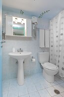 Haraki Mare Studios & Apartments