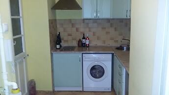 RingAvenue Apartments