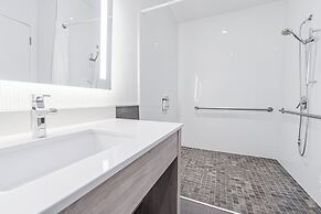 Holiday Inn Express Hotel Saint - Hyacinthe by IHG