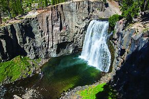 Tamarack Lodge and Resort