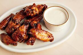 Holiday Inn Hotel & Suites Tulsa South by IHG