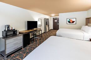 Holiday Inn Hotel & Suites Tulsa South by IHG