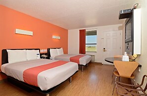 Motel 6 South Haven, KS