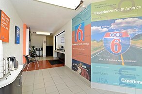 Motel 6 South Haven, KS
