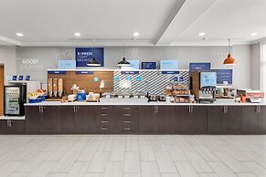 Holiday Inn Express & Suites Palm Bay by IHG