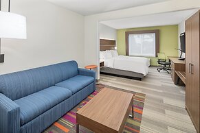 Holiday Inn Express & Suites Palm Bay by IHG
