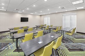 Holiday Inn Express & Suites Palm Bay by IHG