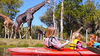 Holiday Inn Express & Suites Palm Bay by IHG