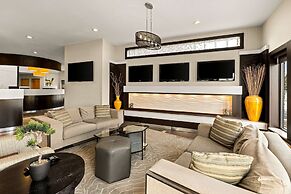 Sonesta Essential Indianapolis Airport