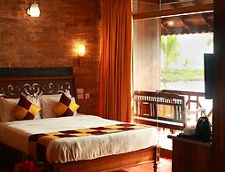 Kondai Lip Backwater Heritage Resort