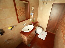 Kondai Lip Backwater Heritage Resort