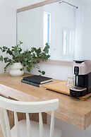 Acrogiali Beachfront Hotel