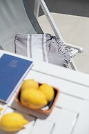 Acrogiali Beachfront Hotel