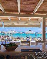 Acrogiali Beachfront Hotel