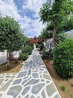 Acrogiali Beachfront Hotel