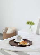 Acrogiali Beachfront Hotel