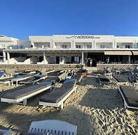 Acrogiali Beachfront Hotel