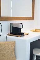 Acrogiali Beachfront Hotel