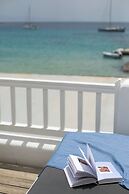 Acrogiali Beachfront Hotel