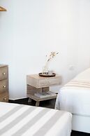 Acrogiali Beachfront Hotel