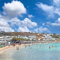 Acrogiali Beachfront Hotel