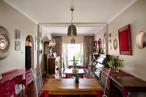 5th Avenue Gooseberry Guest House