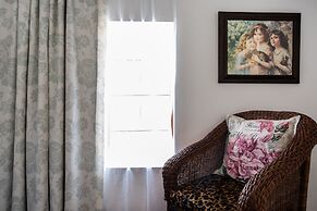 5th Avenue Gooseberry Guest House